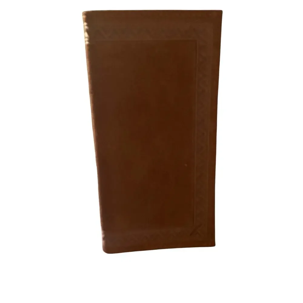 NWT Men’s JUSTIN RODEO SUEDE LEATHER RFID WALLET WITH GEOMETRIC TRIM 23093767W1